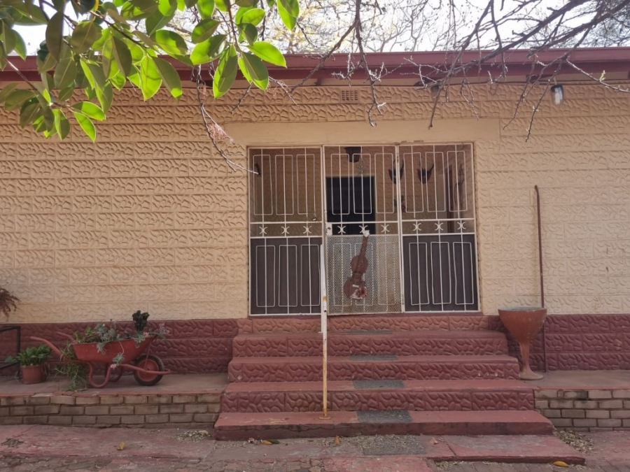 4 Bedroom Property for Sale in Rustenburg Rural North West